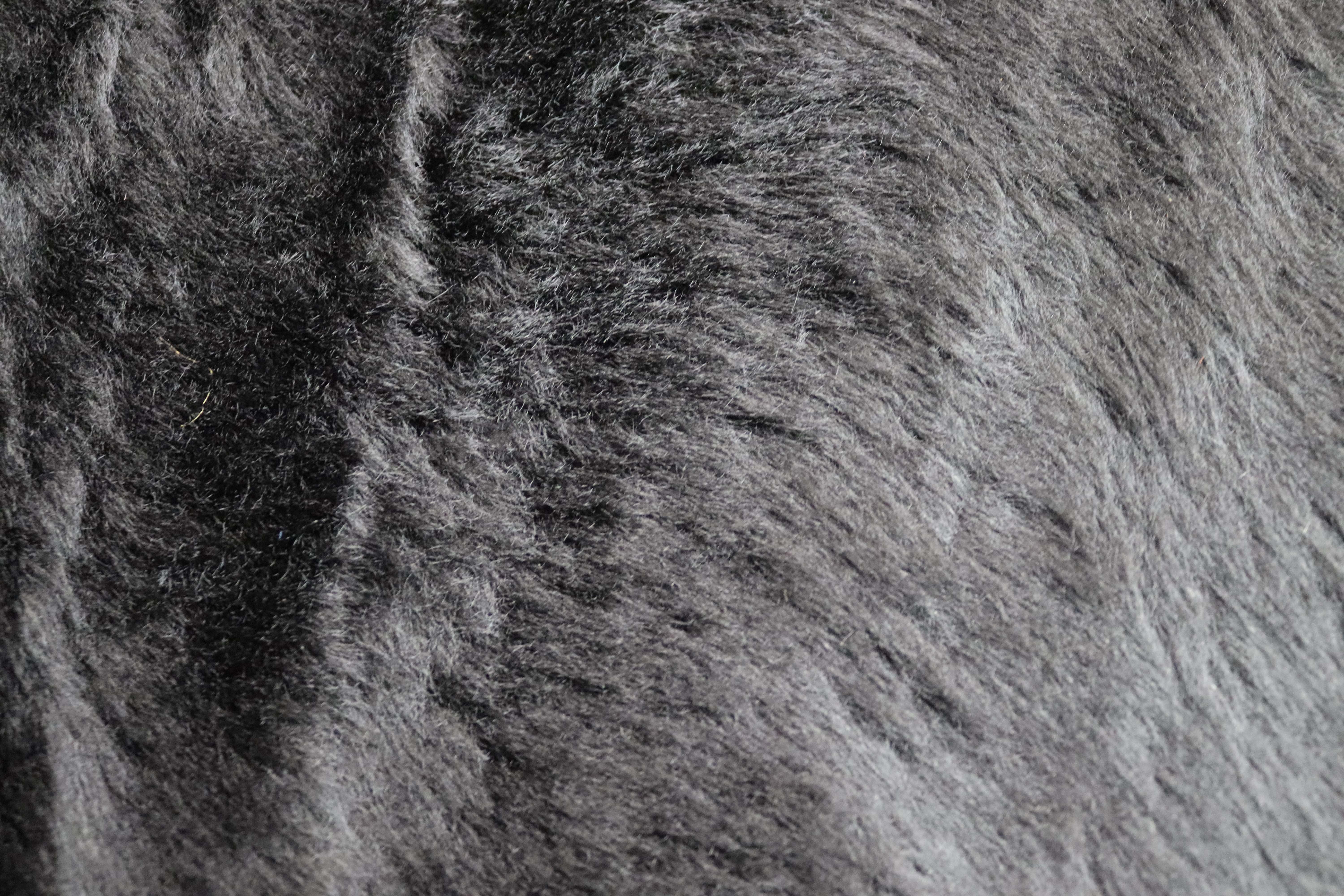 ACRYLIC FUR - BLACK